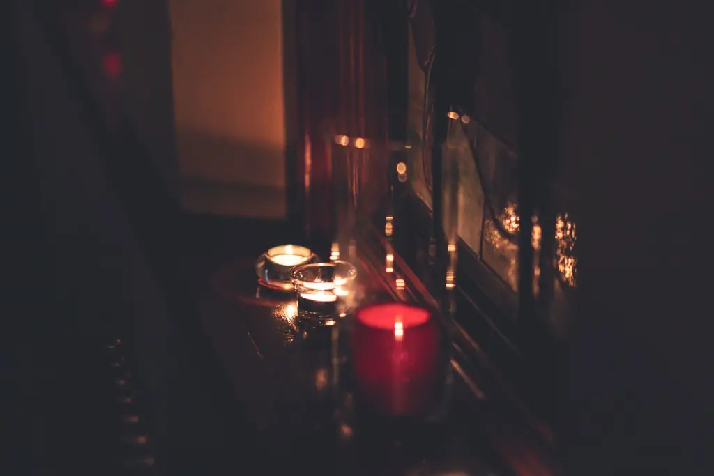 Candles lighting a dark room during a power cut